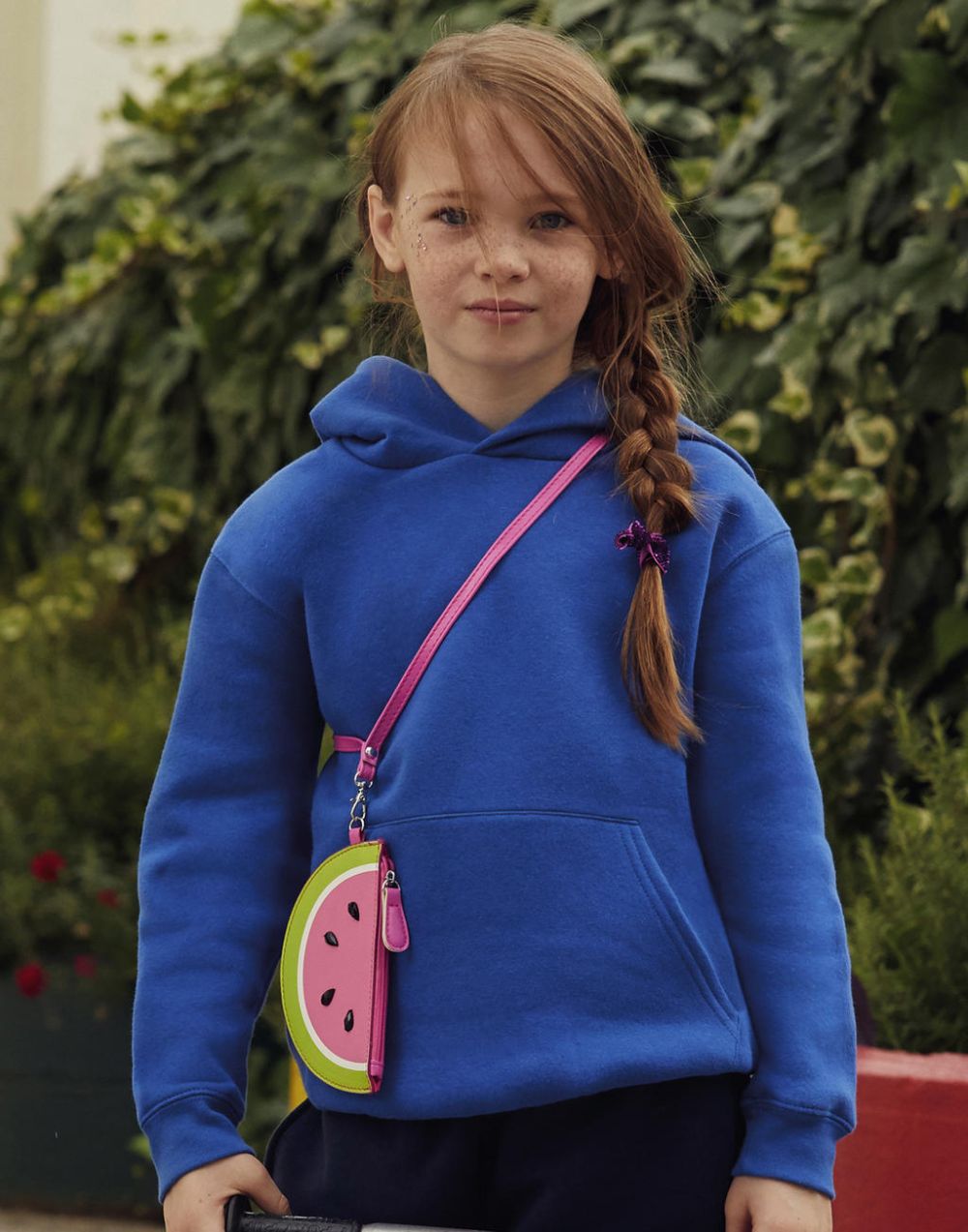 Bluzy z kapturem fruit of the loom frs27801 z reklamą obraz 1